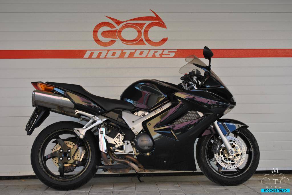 Honda vfr 800 2003