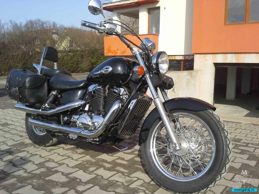 Honda vt1100 c2